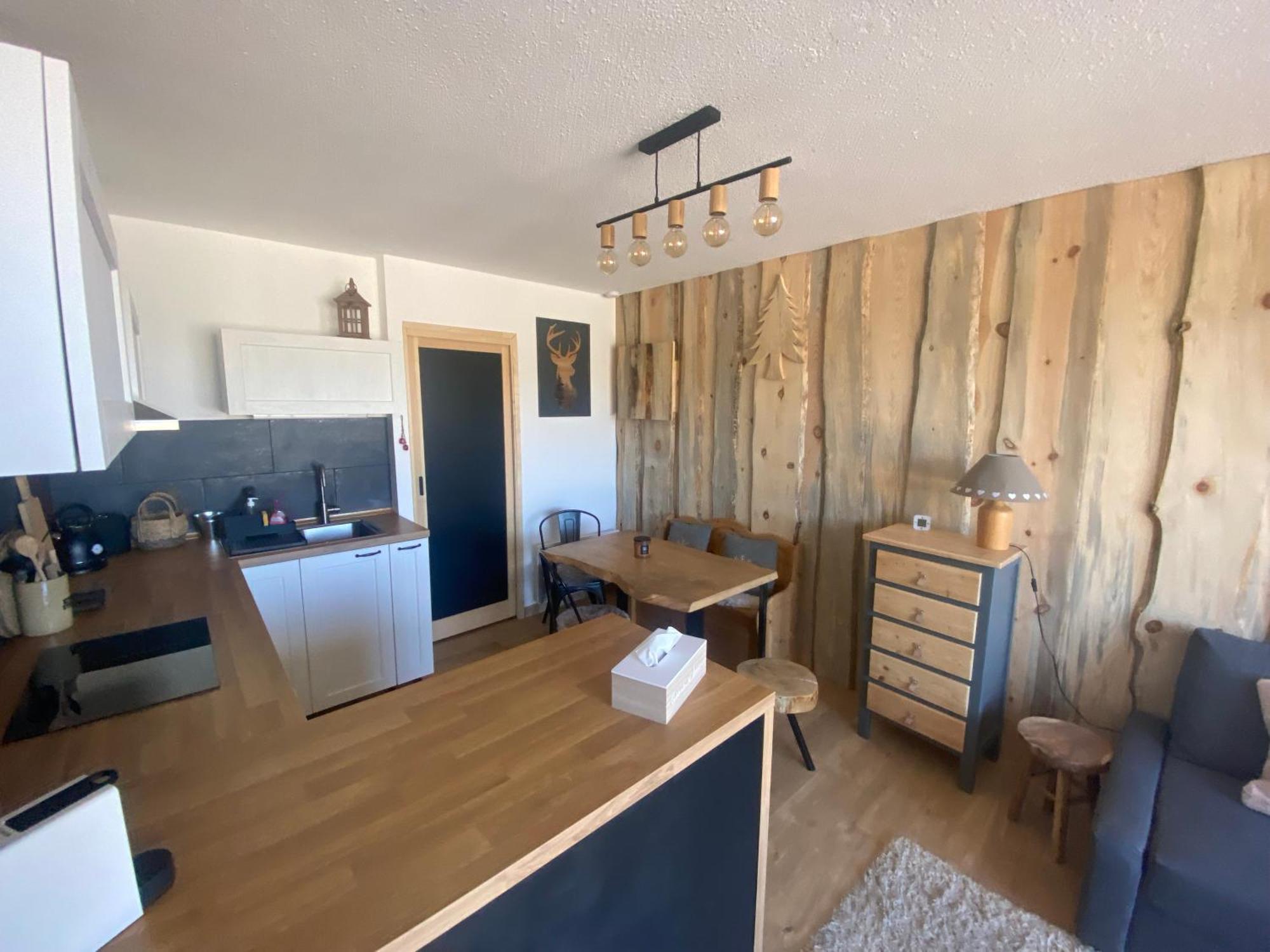 Le Cocon Pelerins Apartment เลส์ อองเจลส์ ภายนอก รูปภาพ